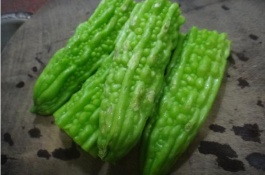 一株苦瓜苗多少钱，苦瓜种植前景分析