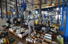 什么样的工厂适合在农村投资少，节能灯组装加工厂