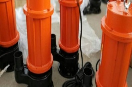 小型农机具种类，小型农机具种类有松土机