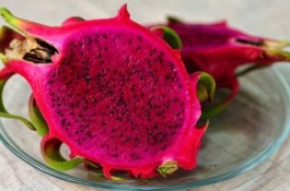 红心火龙果有哪些常见品种，桂红龙一号